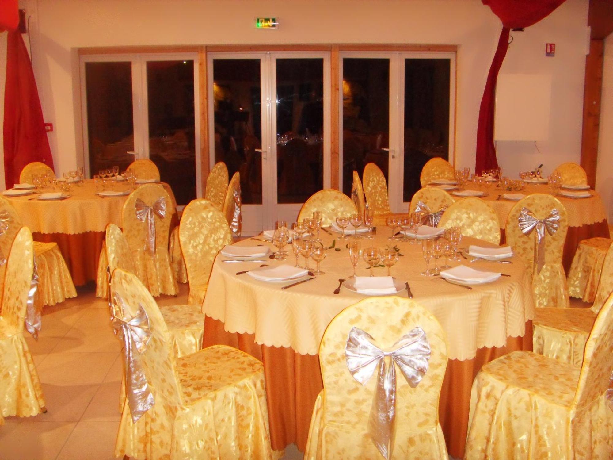 Hotel Eco Logis Espace Bellevue Semeac Luaran gambar