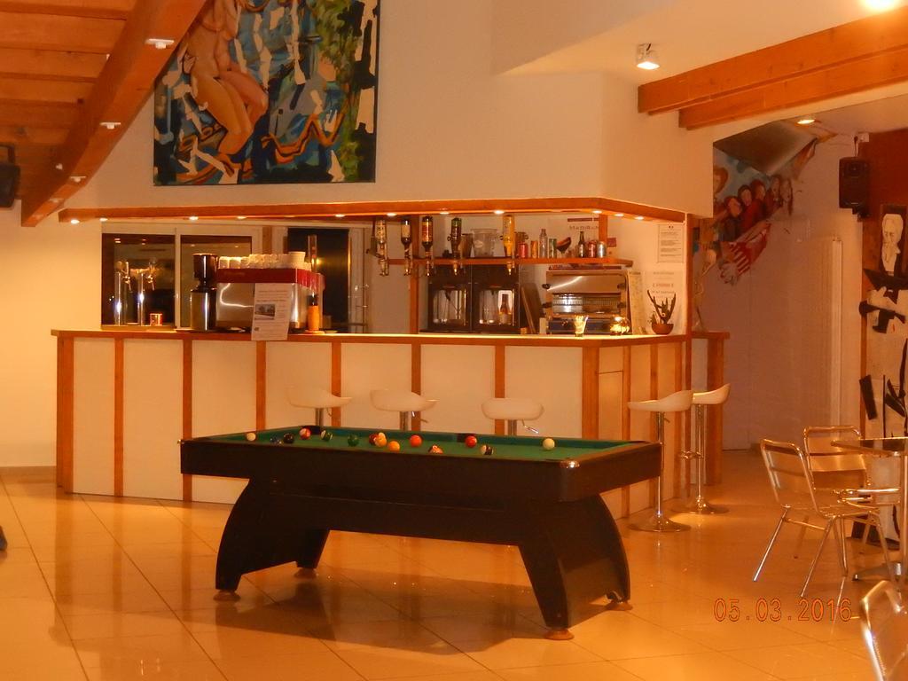 Hotel Eco Logis Espace Bellevue Semeac Luaran gambar